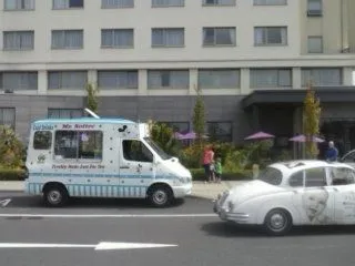 Business 18 image DROGHEDA ICE-CREAM VAN HIRE