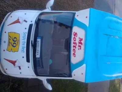 Business 12 image DROGHEDA ICE-CREAM VAN HIRE